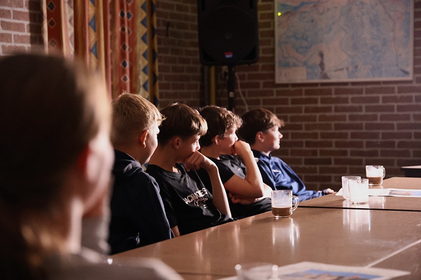 Film ‘100 Joar Scheuveln’ in première en online